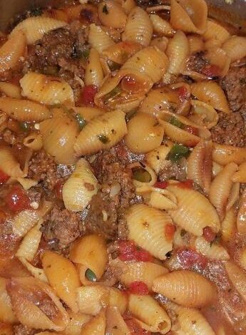 Pasta shells with ground beef