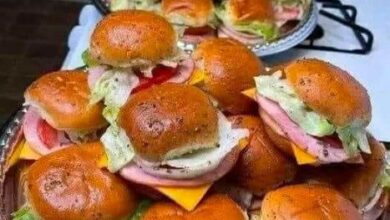 Club Sandwich Sliders