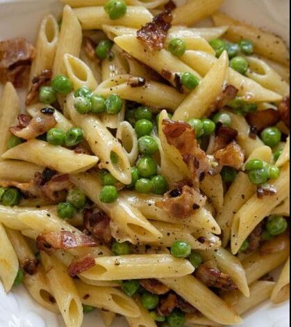 Penne Pasta, Peas, and Bacon